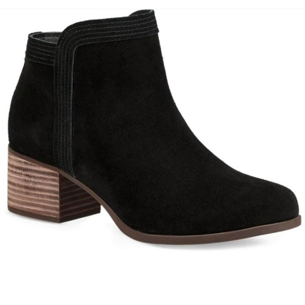 Koolaburra Black Suede Thia Booties